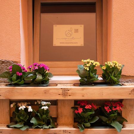 Casa Mirto Hotel Bosa Ngoại thất bức ảnh