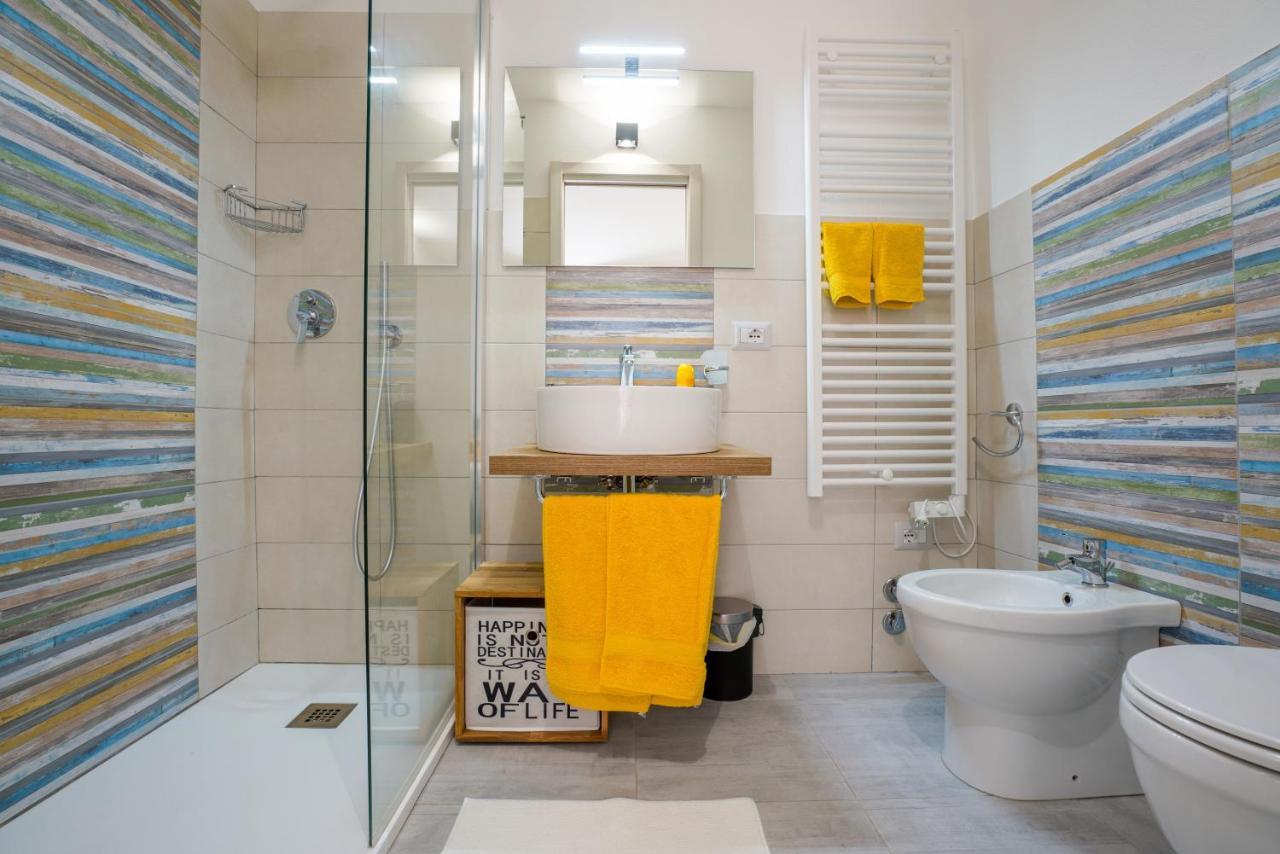 Casa Mirto Hotel Bosa Ngoại thất bức ảnh
