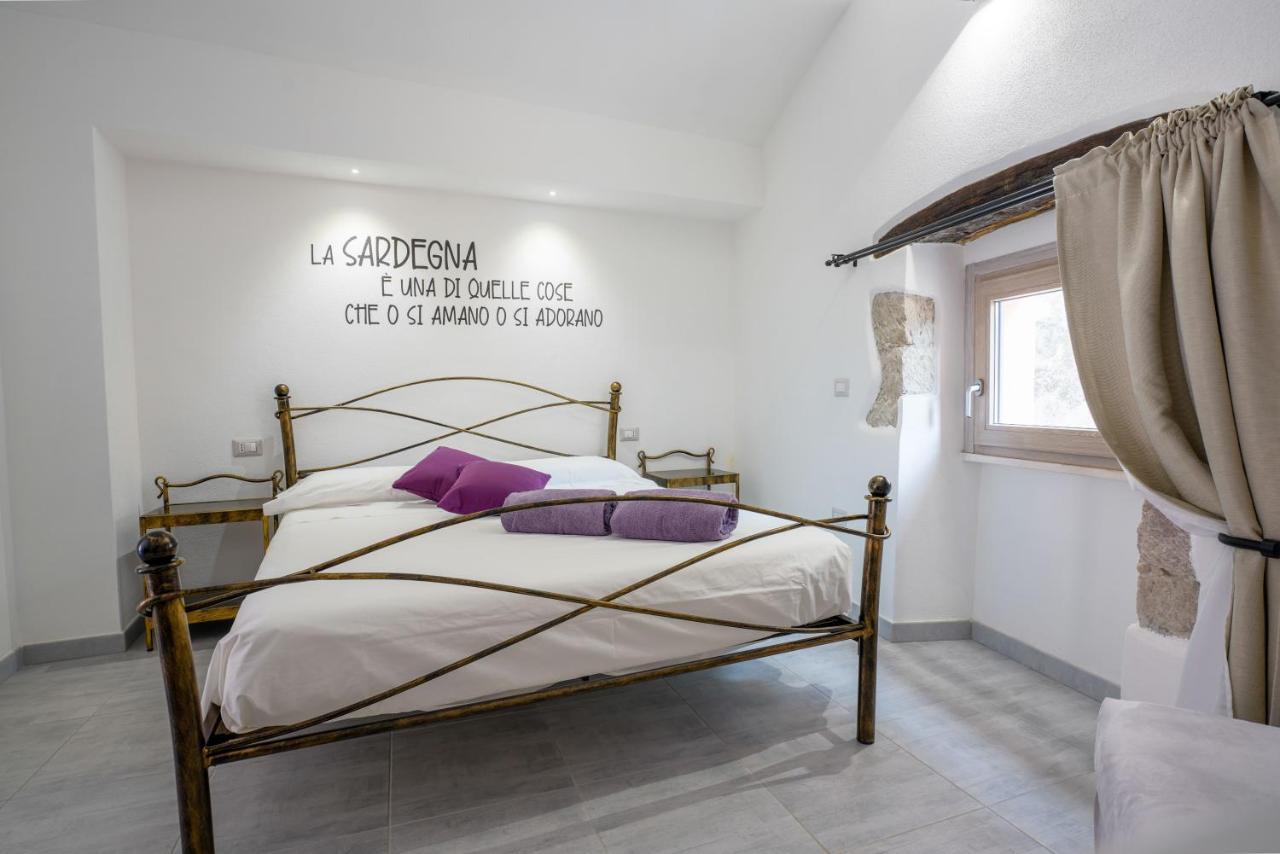 Casa Mirto Hotel Bosa Ngoại thất bức ảnh