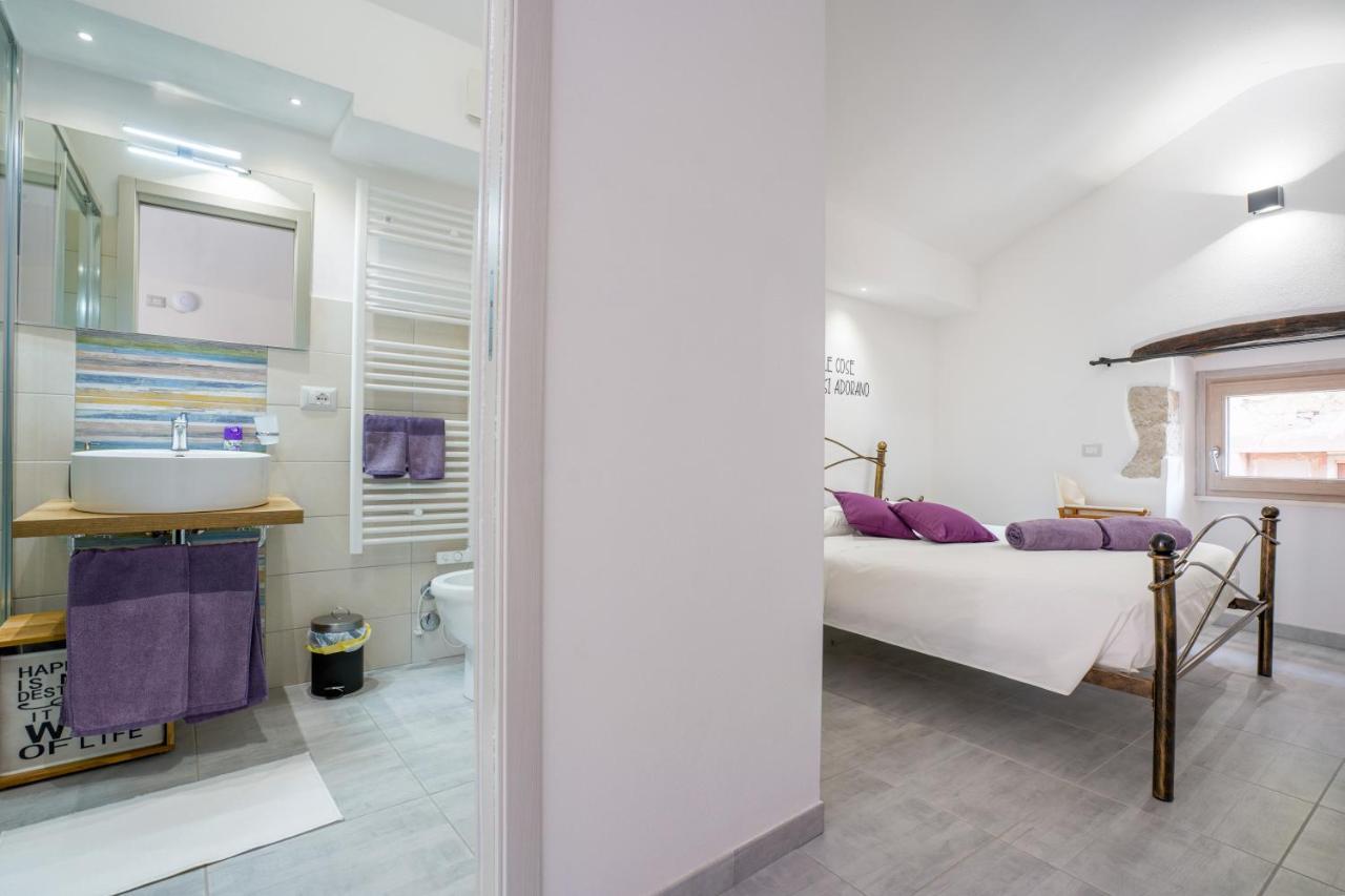 Casa Mirto Hotel Bosa Ngoại thất bức ảnh