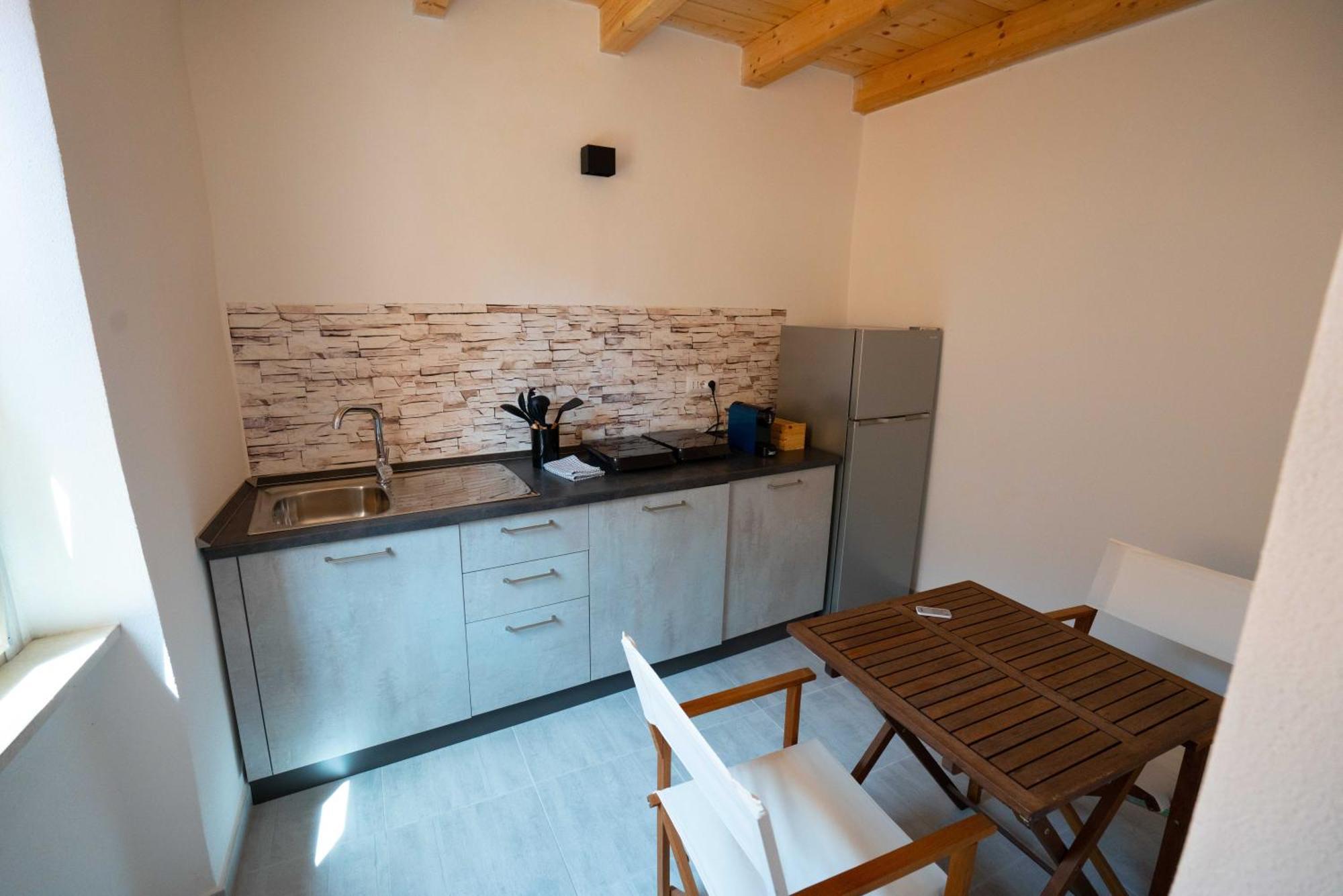 Casa Mirto Hotel Bosa Ngoại thất bức ảnh